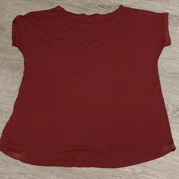 3/$20 Hang with My Dog Tshirt - Picture 2 of 2